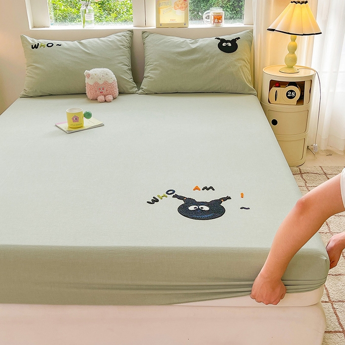 91家纺网 家纺一手货源 找家纺 3C 2024新款全棉色织水洗棉可爱毛巾绣床笠 黑乖乖-绿