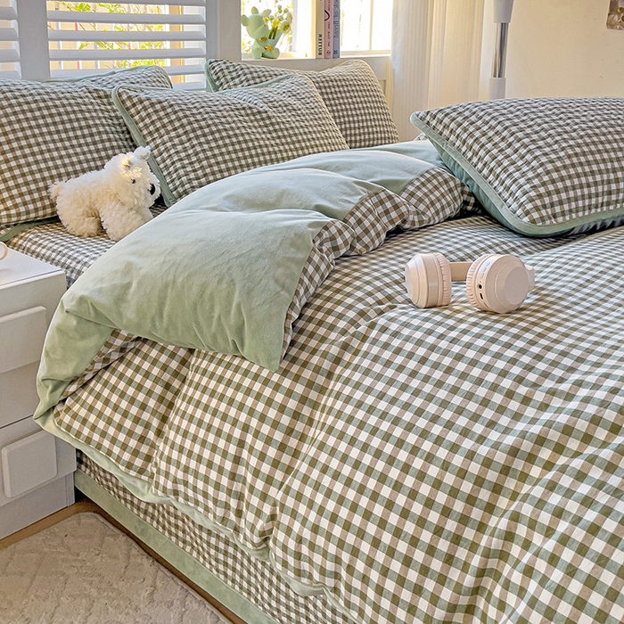 91家纺网 家纺一手货源 找家纺 羽爱家纺 2024新款全棉色织水洗宝宝绒床盖四件套 绿意盎然