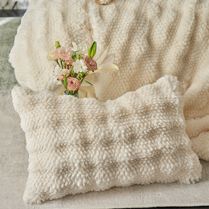 91家纺网 家纺一手货源 找家纺 安哆啦家纺 2024新款高克重10斤轻奢托斯卡纳兔毛绒喷花泡泡牛奶绒四件套 喷花-奶油白