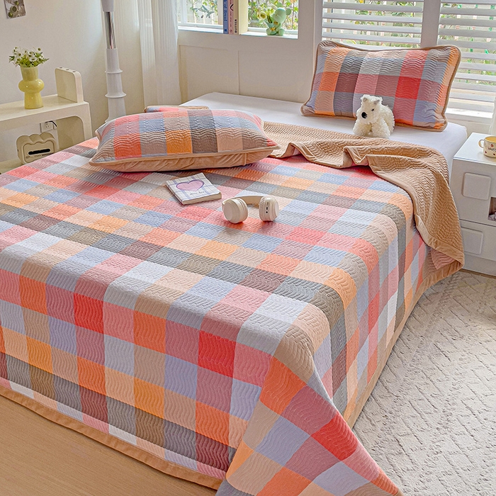 91家纺网 家纺一手货源 找家纺 羽爱家纺 2024新款全棉色织水洗宝宝绒床盖三件套 五光十色