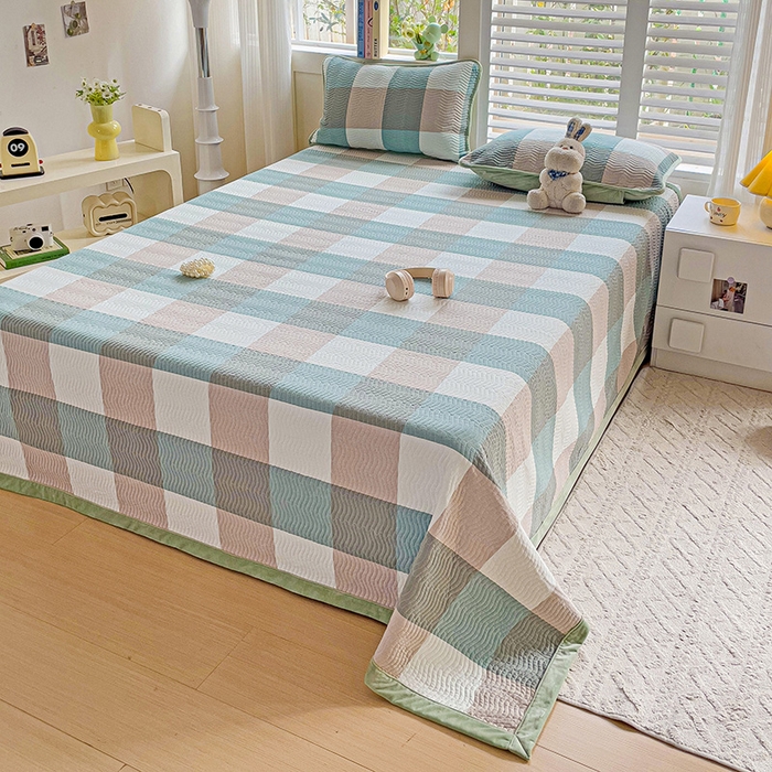 91家纺网 家纺一手货源 找家纺 羽爱家纺 2024新款全棉色织水洗宝宝绒床盖三件套 采绿