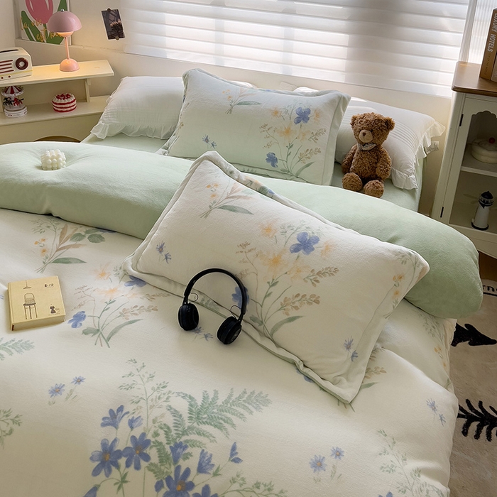 91家纺网 家纺一手货源 找家纺 乐童家纺 2024新款跑量款牛奶绒床裙四件套 茗兰