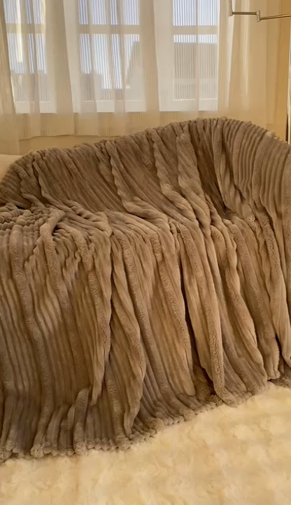 91家纺网 家纺一手货源 找家纺 潮邦创意家居 2025新款澳密绒双面加厚毯毛毯盖毯 澳密绒-灰咖