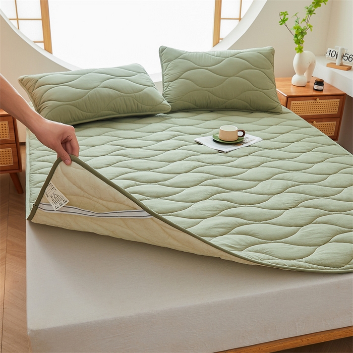 91家纺网 家纺一手货源 找家纺 3C 新款A类无染全棉抑菌棉花夹棉床护垫 无染-青果绿