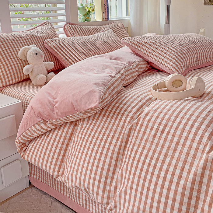 91家纺网 家纺一手货源 找家纺 羽爱家纺 2024新款全棉色织水洗宝宝绒床盖四件套 玉格格