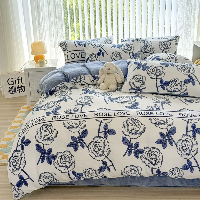 91家纺网 家纺一手货源 找家纺 梓瑄家居 2024新款高克重秋冬加厚印花牛奶绒单枕套 青花瓷