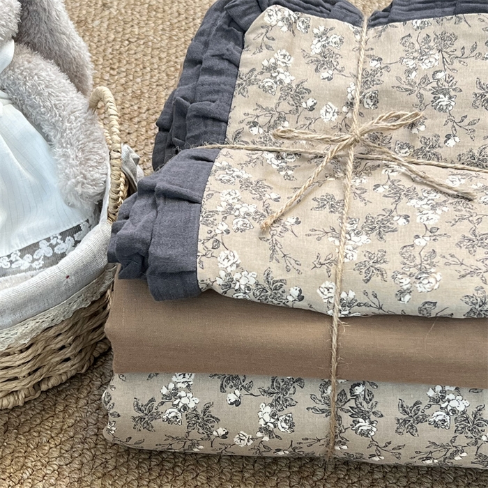 91家纺网 家纺一手货源 找家纺 荣轩 2024新款全棉印花双层纱四件套 皱皱纱花边款 花边美式