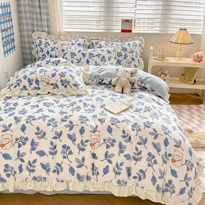 91家纺网 家纺一手货源 找家纺 典曼家纺 2024新款A类韩版牛奶绒四件套 快乐熊