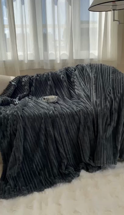 91家纺网 家纺一手货源 找家纺 潮邦创意家居 2025新款澳密绒双面加厚毯毛毯盖毯 澳密绒-深灰