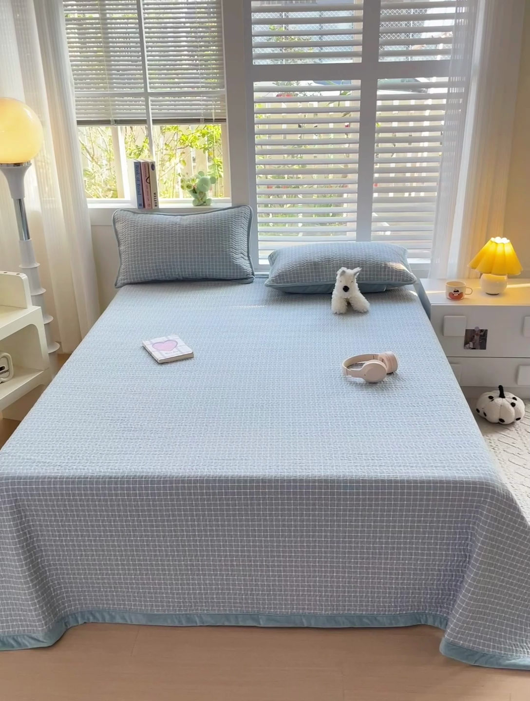 91家纺网 家纺一手货源 找家纺 羽爱家纺 2024新款全棉色织水洗宝宝绒床盖三件套 君子兰