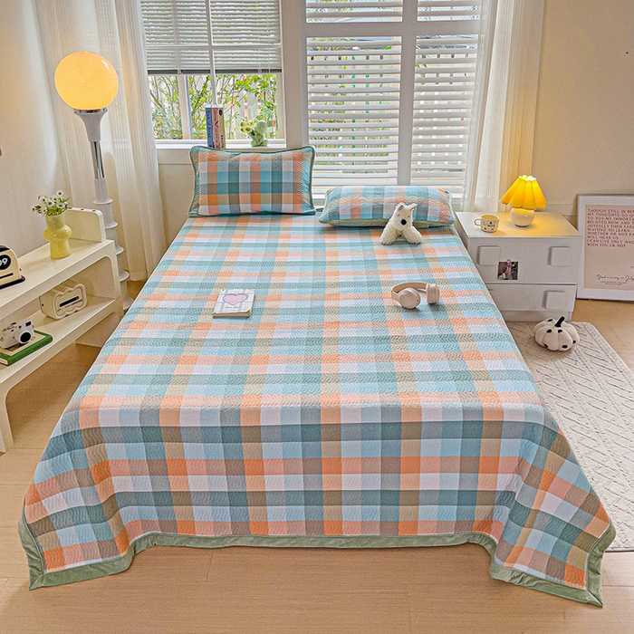 91家纺网 家纺一手货源 找家纺 羽爱家纺 2024新款全棉色织水洗宝宝绒床盖三件套 桔小格