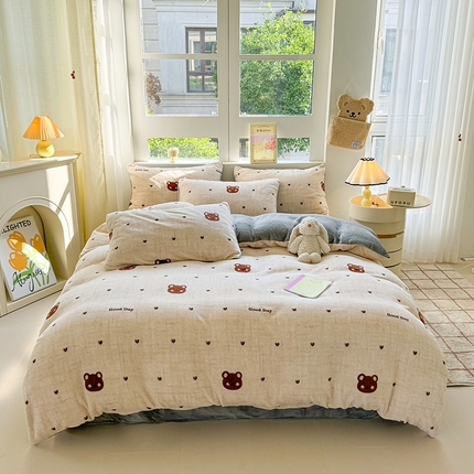 奥虎家纺2024新款加厚牛奶绒印花四件套呆萌熊