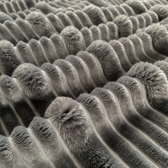 91家纺网 家纺一手货源 找家纺 潮邦创意家居 2025新款澳密绒双面加厚毯毛毯盖毯 澳密绒-深灰
