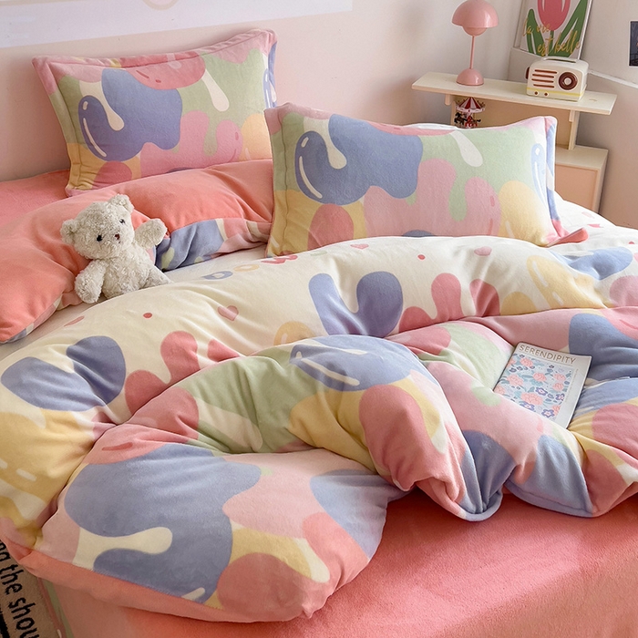 91家纺网 家纺一手货源 找家纺 乐童家纺 2024新款跑量款牛奶绒床裙四件套 微笑冰激淋