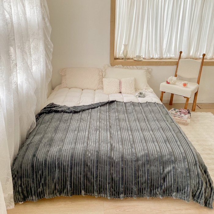 91家纺网 家纺一手货源 找家纺 潮邦创意家居 2025新款澳密绒双面加厚毯毛毯盖毯 澳密绒-深灰