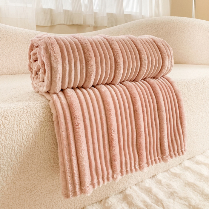 91家纺网 家纺一手货源 找家纺 潮邦创意家居 2025新款澳密绒双面加厚毯毛毯盖毯 澳密绒-粉色