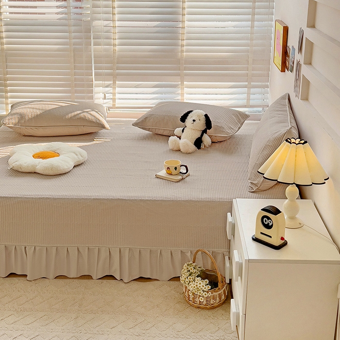 91家纺网 家纺一手货源 找家纺 羽爱2024新款A类全棉纯色榻榻米床盖香槟色