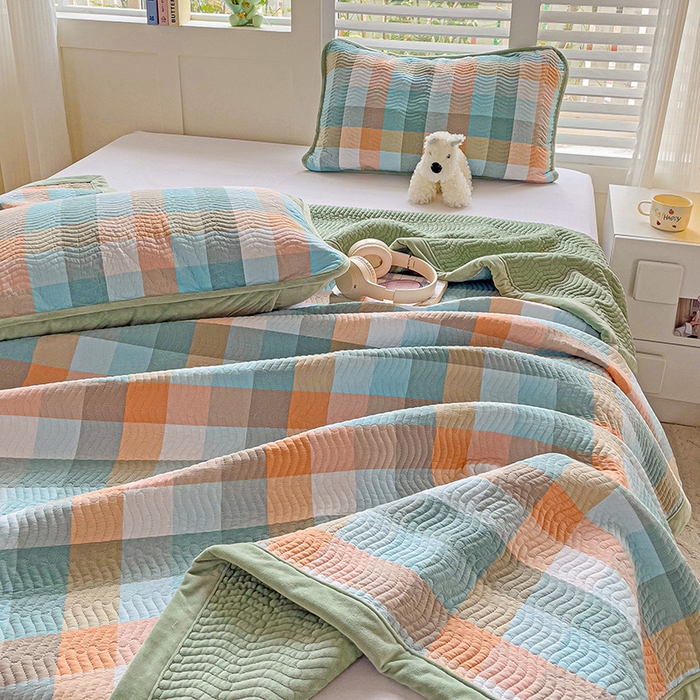 91家纺网 家纺一手货源 找家纺 羽爱家纺 2024新款全棉色织水洗宝宝绒床盖四件套 桔小格