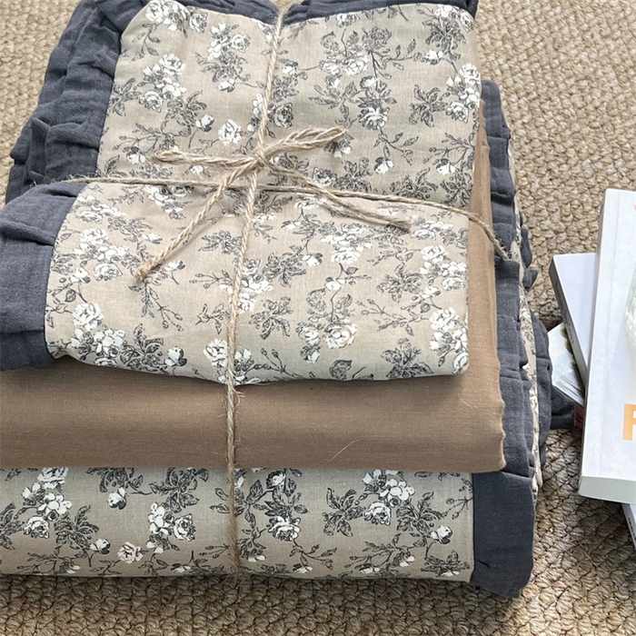 91家纺网 家纺一手货源 找家纺 荣轩 2024新款全棉印花双层纱四件套 皱皱纱花边款 花边美式