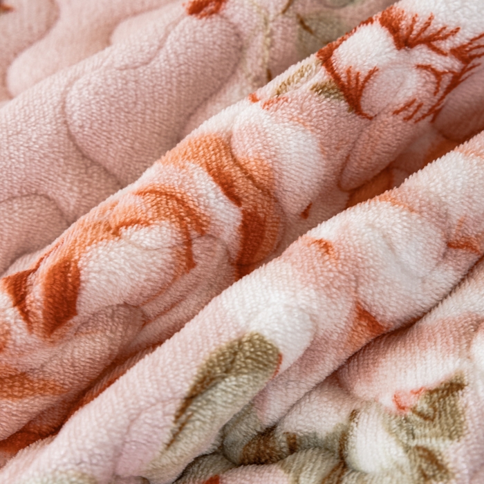 91家纺网 家纺一手货源 找家纺 美莱家纺 2024直播热款加厚秋冬牛奶绒床盖单件床罩床盖四件套 一枝独秀