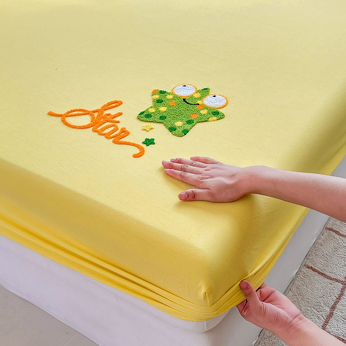 91家纺网 家纺一手货源 找家纺 3C 2024新款全棉色织水洗棉可爱毛巾绣床笠 闪闪星-黄