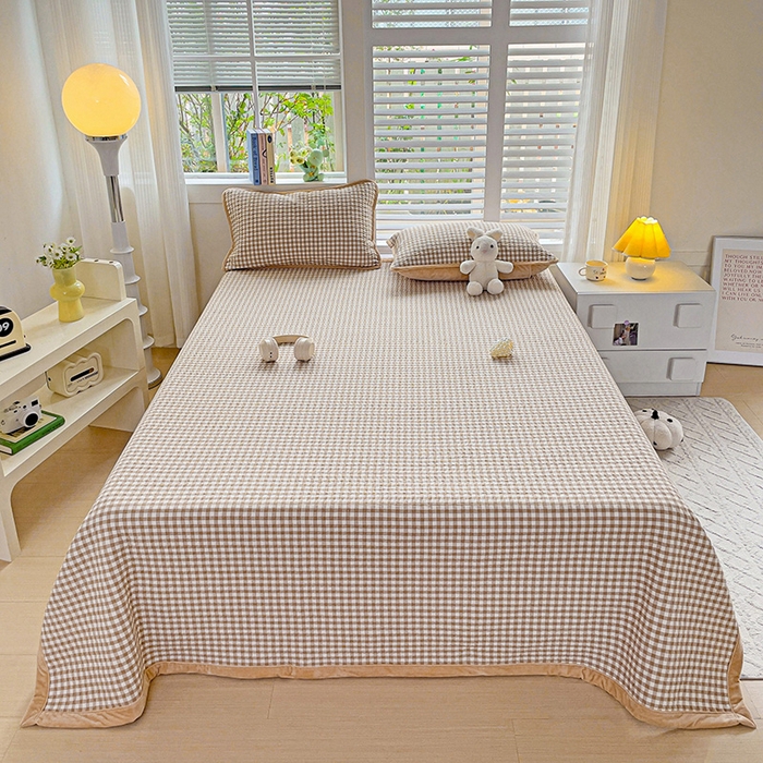 91家纺网 家纺一手货源 找家纺 羽爱家纺 2024新款全棉色织水洗宝宝绒床盖三件套 米小格