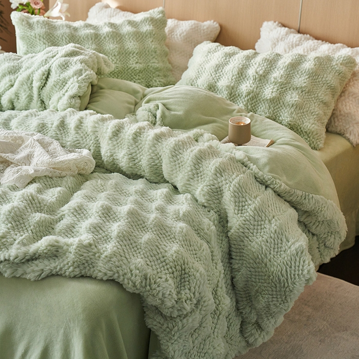 91家纺网 家纺一手货源 找家纺 安哆啦家纺 2024新款高克重10斤轻奢托斯卡纳兔毛绒喷花泡泡牛奶绒四件套 喷花-薄荷绿