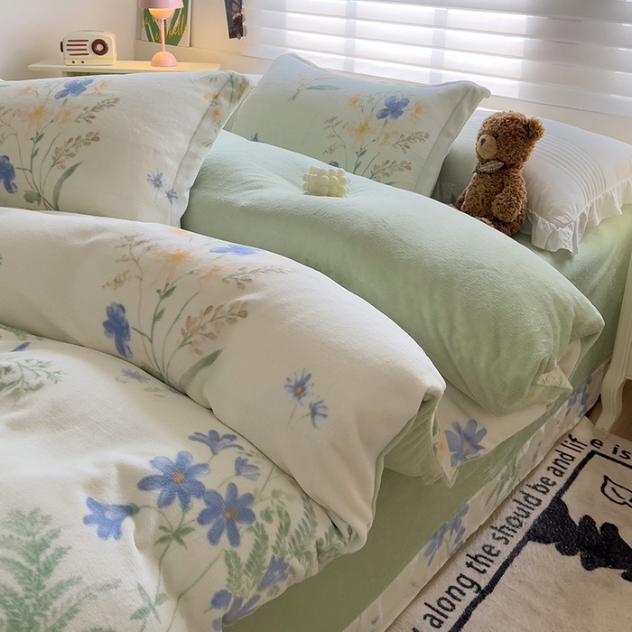 91家纺网 家纺一手货源 找家纺 乐童家纺 2024新款跑量款牛奶绒床裙四件套 茗兰