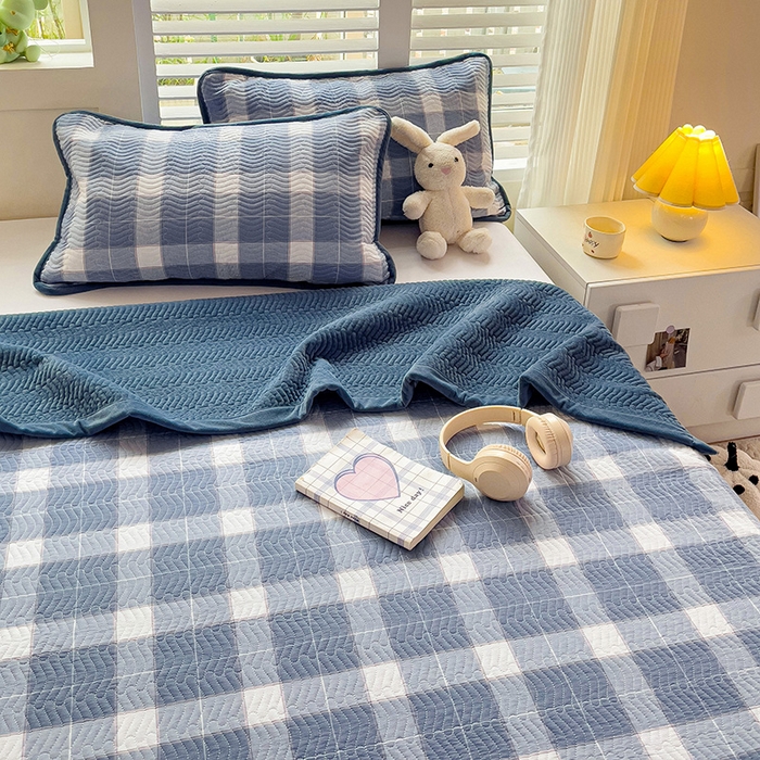 91家纺网 家纺一手货源 找家纺 羽爱家纺 2024新款全棉色织水洗宝宝绒床盖三件套 木兰