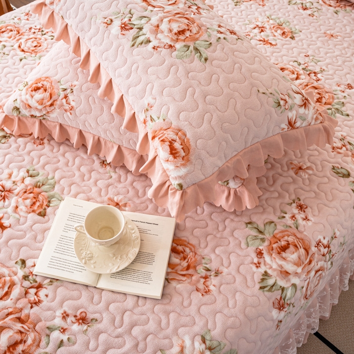 91家纺网 家纺一手货源 找家纺 美莱家纺 2024直播热款加厚秋冬牛奶绒床盖单件床罩床盖四件套 一枝独秀