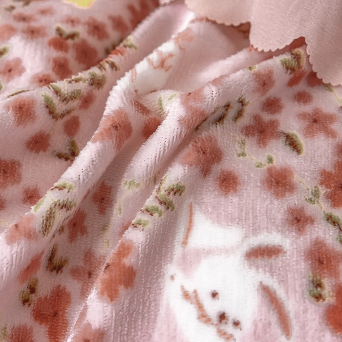 91家纺网 家纺一手货源 找家纺 美莱家纺 2024直播热款加厚秋冬牛奶绒床盖单件床罩床盖四件套 小桃兔兔