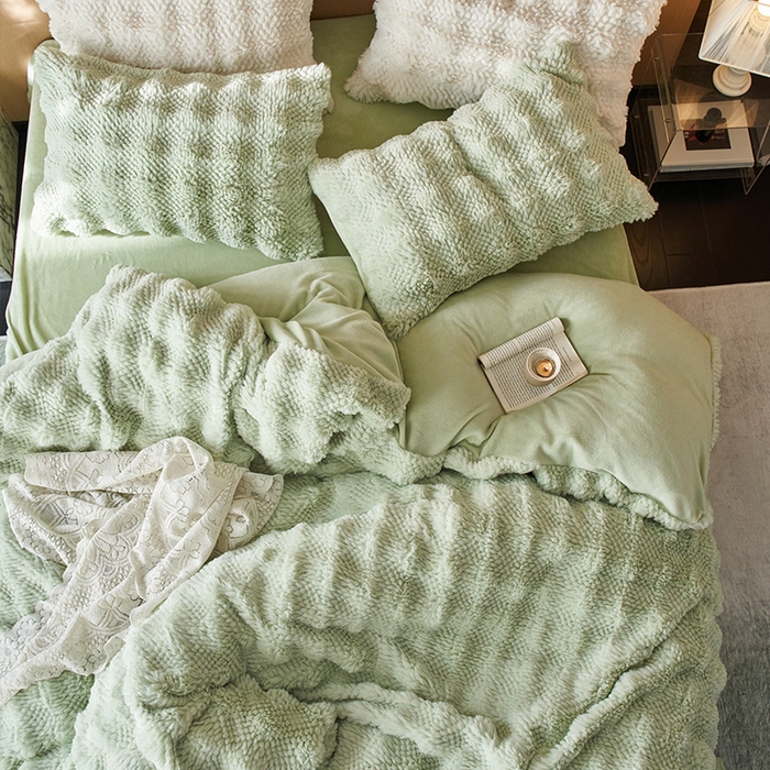 91家纺网 家纺一手货源 找家纺 安哆啦家纺 2024新款高克重10斤轻奢托斯卡纳兔毛绒喷花泡泡牛奶绒四件套 喷花-薄荷绿