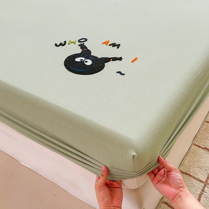 91家纺网 家纺一手货源 找家纺 3C 2024新款全棉色织水洗棉可爱毛巾绣床笠 黑乖乖-绿