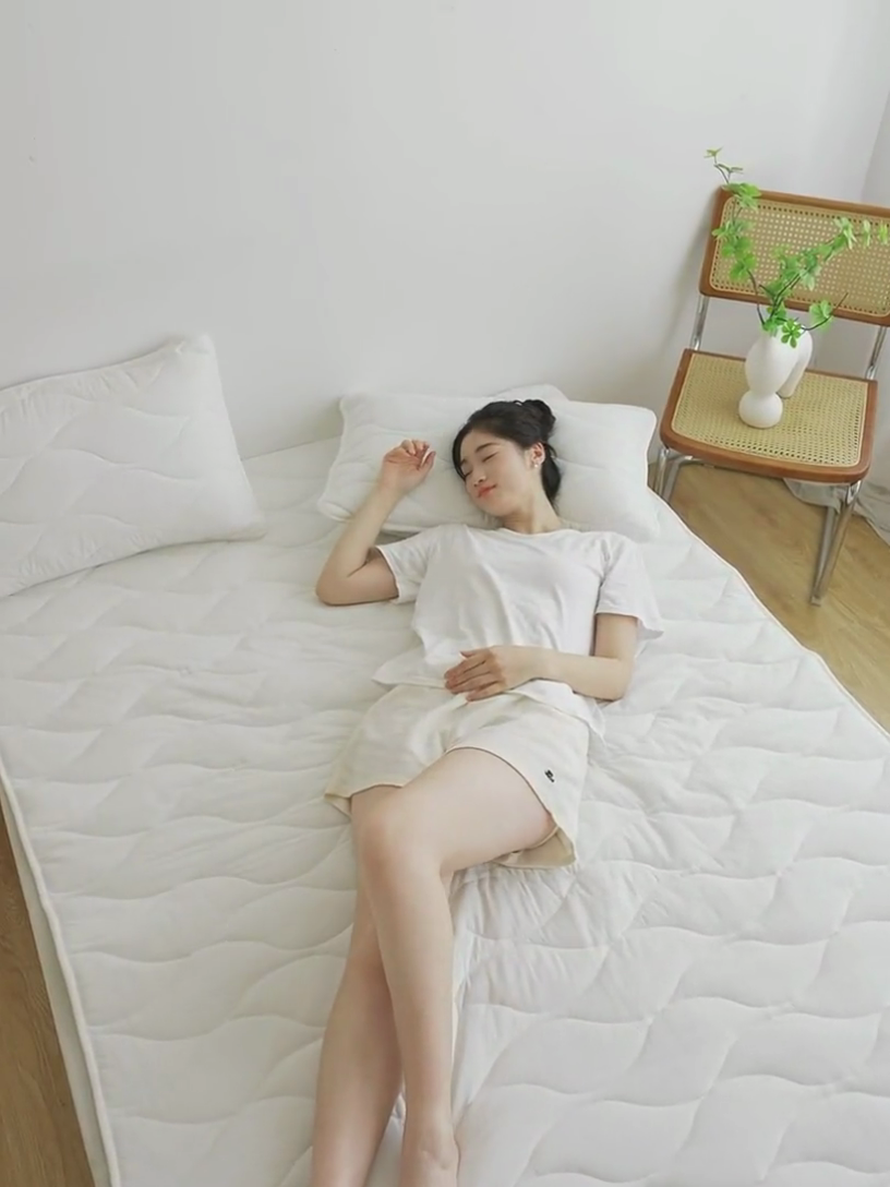 91家纺网 家纺一手货源 找家纺 （总）3C 新款A类无染全棉抑菌棉花夹棉床护垫