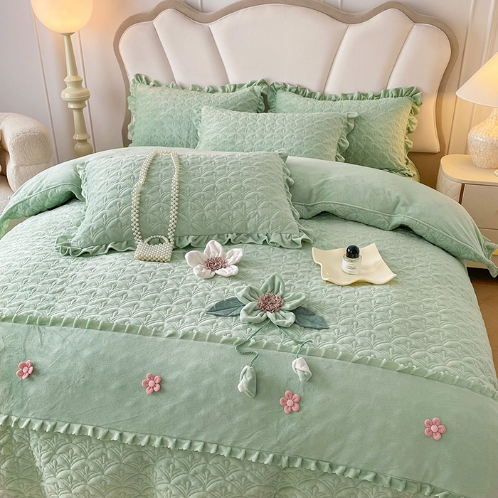 91家纺网 家纺一手货源 找家纺 兴美佳家纺 2024新款水晶绒全加棉床盖四件套-冬之恋 冬之恋-绿色