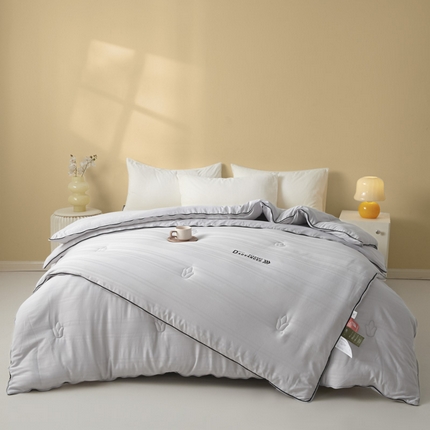 91家纺网 家纺一手货源 找家纺 （总）帕拉美拉 2025新款罗文条提花玉米双胎被被子被芯