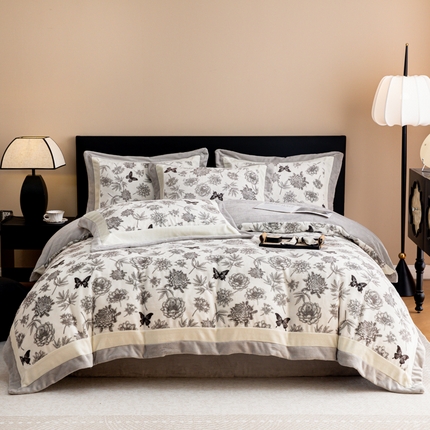 91家纺网 家纺一手货源 找家纺 （总）典曼家纺 2024新款【牛奶绒拼角印花】轻奢拼接牛奶绒四件套