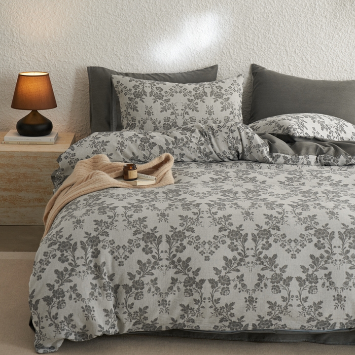 91家纺网 家纺一手货源 找家纺 慕尚家纺 2025新款磨毛提花双层纱四件套 清雅灰