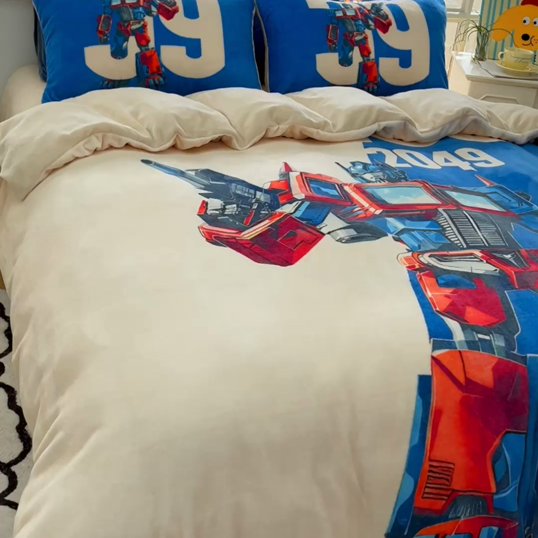 91家纺网 家纺一手货源 找家纺 浩诚 2024新款加厚保暖牛奶绒四件套印花卡通系列 百变金刚