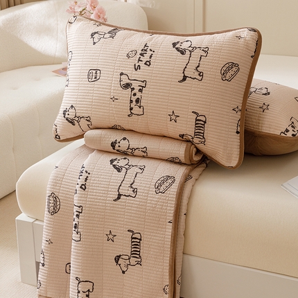 91家纺网 家纺一手货源 找家纺 富瑞阁 2024新款婴儿绒宝宝绒牛奶绒床盖三件套单品学生宿舍床盖 狗狗乐园