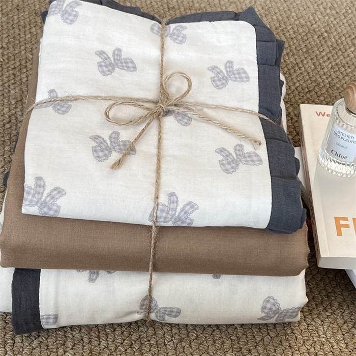 91家纺网 家纺一手货源 找家纺 荣轩 2024新款全棉印花双层纱四件套 皱皱纱花边款 花边可露丽