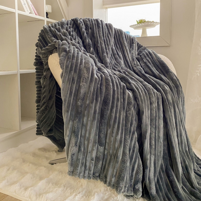91家纺网 家纺一手货源 找家纺 潮邦创意家居 2025新款澳密绒双面加厚毯毛毯盖毯 澳密绒-深灰