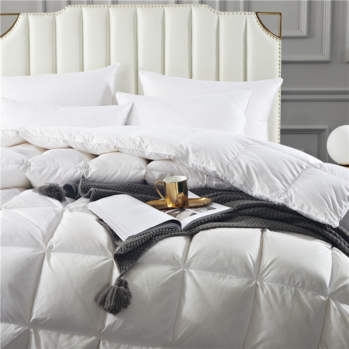 91家纺网 家纺一手货源 找家纺 （总）颐羽达 80s全棉贡缎柔赛丝面包羽绒被被壳 自充绒鸭绒被内胆芯布料