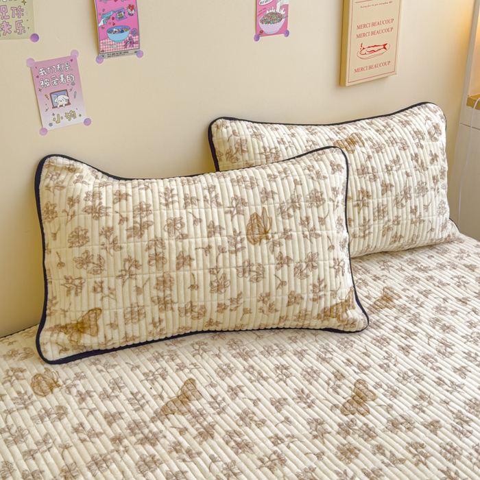 91家纺网 家纺一手货源 找家纺 金丝鸟 2024新款牛奶绒夹棉床笠 飞花咖 夹棉床笠