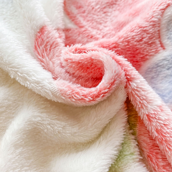 91家纺网 家纺一手货源 找家纺 梵克保罗 2024秋冬新品立体雪花绒单被套牛奶绒法莱绒雕花绒兔毛卡通四件套学生三件套 缤纷花园