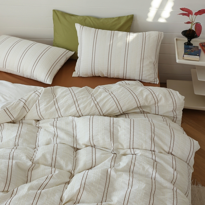 91家纺网 家纺一手货源 找家纺 棉眠 2024新款水洗皱皱纱色织提花线条混搭系列四件套 咖黄细条配咖