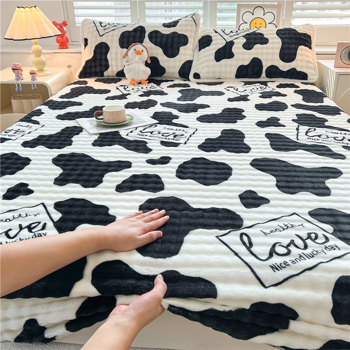 91家纺网 家纺一手货源 找家纺 喜居 2024新款A类兔毛泡泡牛奶绒床笠单床笠三件套 萌牛