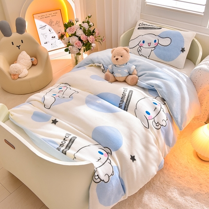 91家纺网 家纺一手货源 找家纺 （总）宝贝优选 2024新款三丽鸥牛奶绒可拆卸款冬被被子被芯