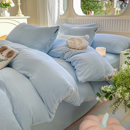 91家纺网 家纺一手货源 找家纺 （总）艾晶美家纺有限公司 2025新款简约加厚牛奶绒四件套--星黛