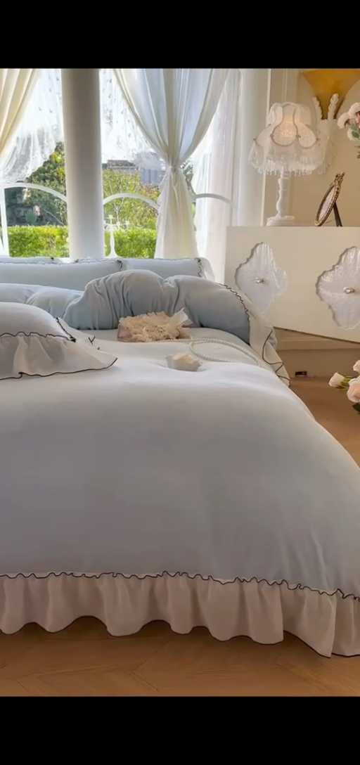 91家纺网 家纺一手货源 找家纺 艾晶美家纺有限公司 2025新款小法试加厚牛奶绒四件套--芭莎 芭莎-浅蓝